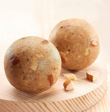 Load image into Gallery viewer, Golden Grain (6 pieces) Laddus Box

